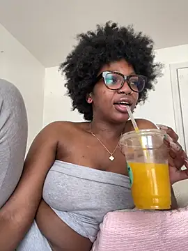 mochamimi Chat XXX in diretta