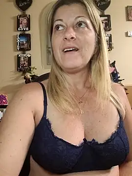 Czat XXX na żywo – NikkiBlisss