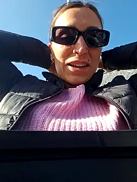 -AliceWonder- Webcam show