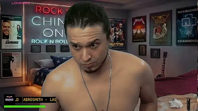 chino_rozn Webbikameraesitys