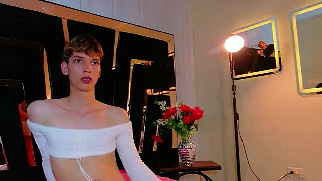 Stefany_PiInk's Webcam Show