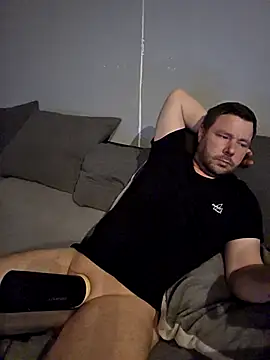 Pokazy przed kamerką – Da_riva