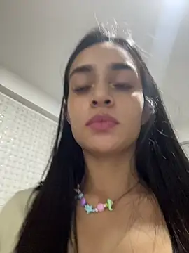 Živý XXX chat leilani_X