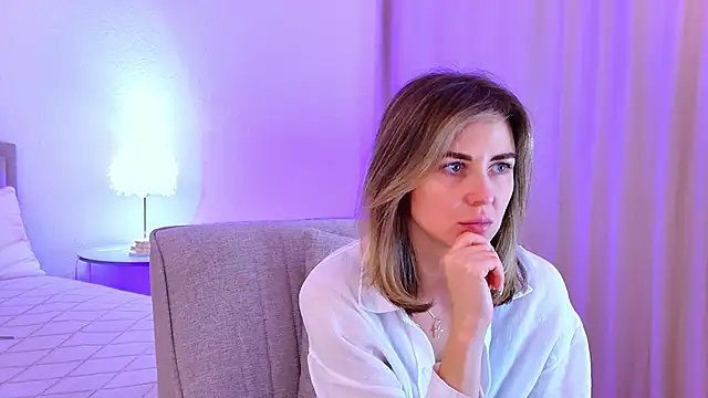 EmeraldGlow – Naživo XXX chat