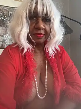 Chatroom XXX en direct de BreanaDivine