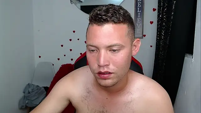 Chat +18 de sven_fox723 ao vivo