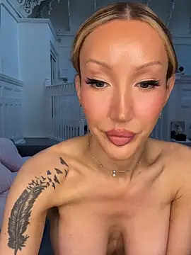 Allana29 Adlı Modelin Web Kamerası Şovu