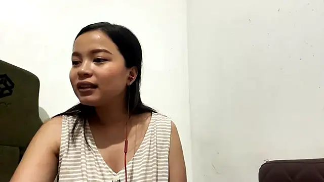 ChristenaShogrenn Webbikameraesitys