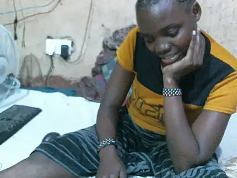 SEXY-NAIMA Live XXX-chat