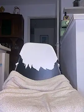 Živý XXX chat Luccreccia_