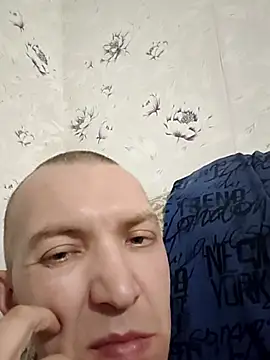 Chatroom XXX en direct de _uncle_Mitya-43_