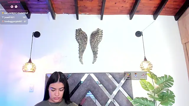 Chat +18 de Bianca_zaens2 ao vivo