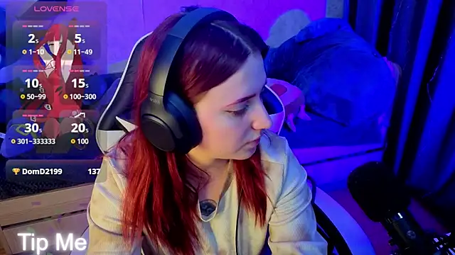 XXX chat uživo modela Mini_Lady1