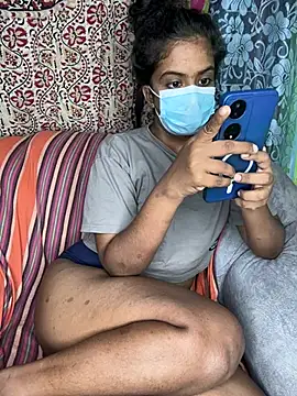 Czat XXX na żywo – SukiyamaAsia