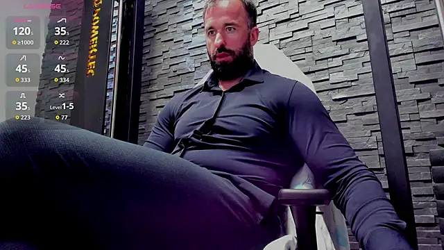 David_Big_Daddy Adlı Modelin Canlı XXX Sohbeti