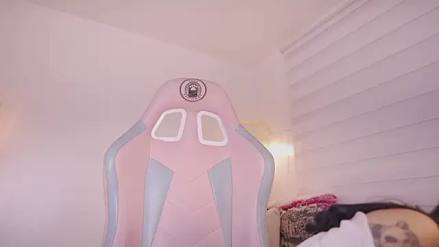 Adaline_Hoffman 라이브 XXX 채팅