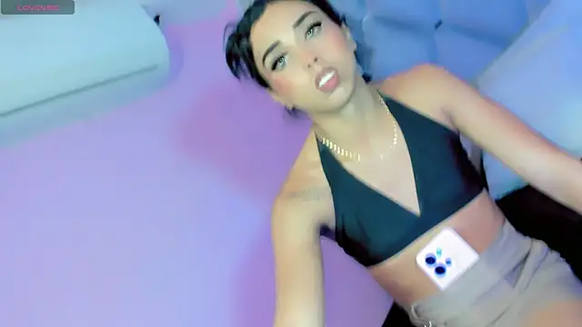 Show de webcam de Daniiela_Ember