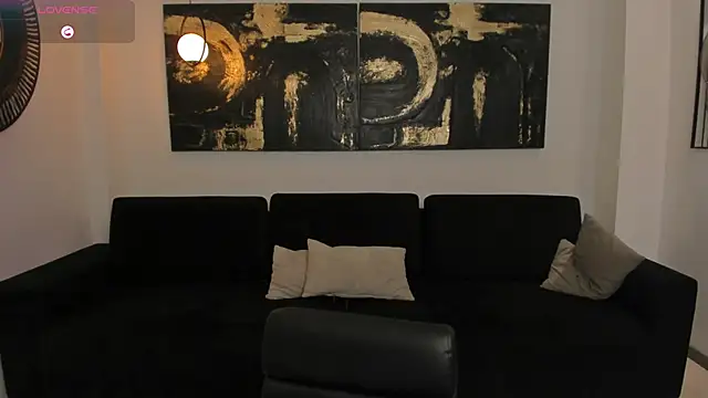 XXX chat uživo modela AliceHarper_