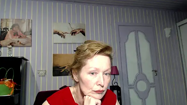 Chat XXX en directo de MarquisedeSade