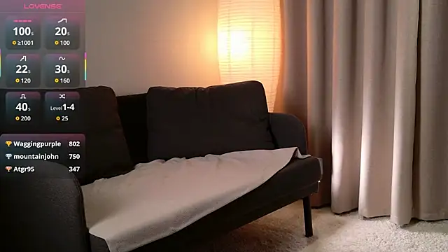 Julie_Rhodes élő XXX-chatje