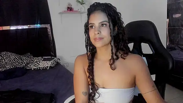 Moon_Sammy élő XXX-chatje