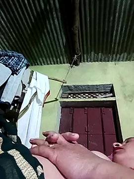 Webkamerová show Haliya88