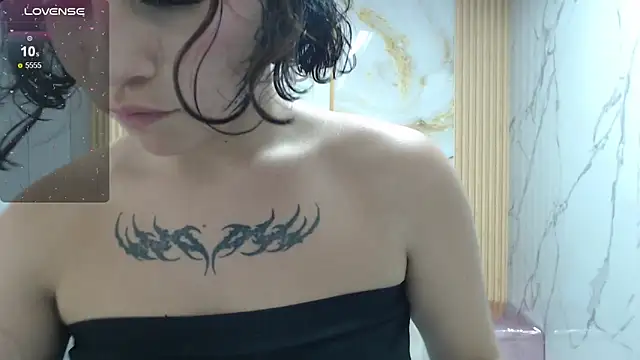 XXX chat uživo modela ela_boob_s