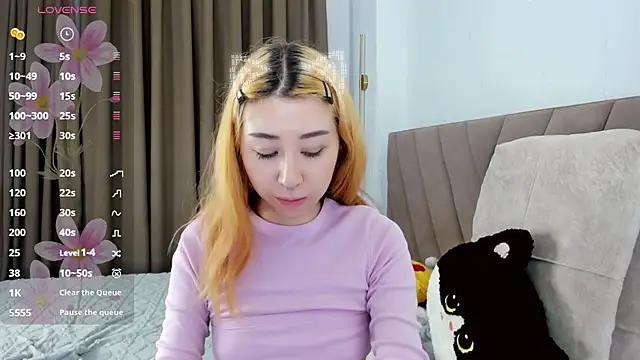 gigi_meii: απευθείας συνομιλία ΧΧΧ