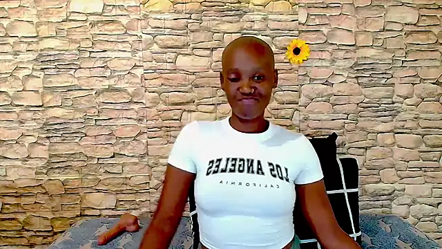 EbonyOlive69 – Live XXX-chat