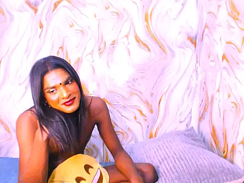 spicybarbie Adlı Modelin Canlı XXX Sohbeti