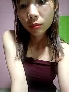 AmyLinee01 现场XXX聊天