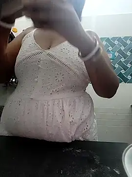 Živý XXX chat Hot-Tinaa