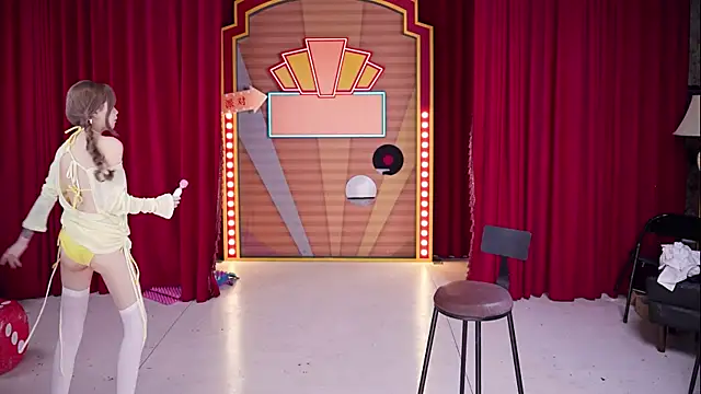 MSN101 élő XXX-chatje