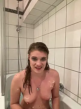 YoungSophie 现场XXX聊天