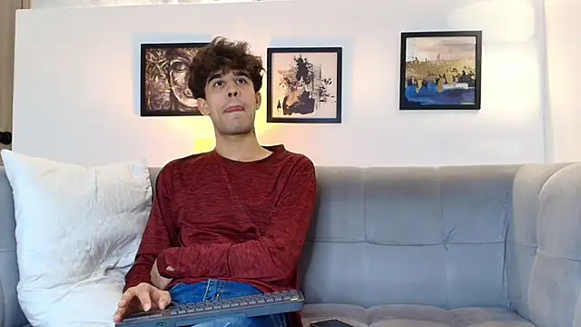 PRETTY_COCK1 webkamerás műsora