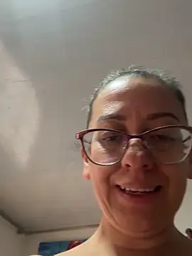 Онлайн чат XXX miss_hanna07