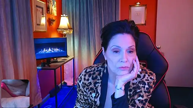 Jujutopia Chat XXX live