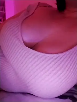 Squirt_pussyy Webcam-Show