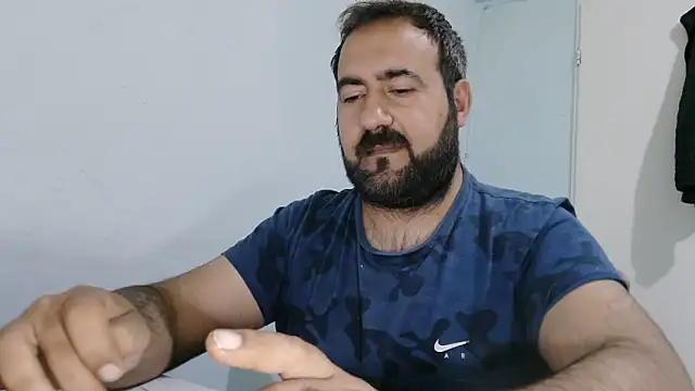 mio_jaks' Live XXX Chat