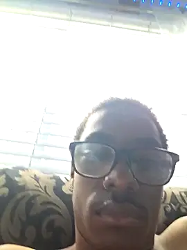 Show de hormoneactivated na webcam