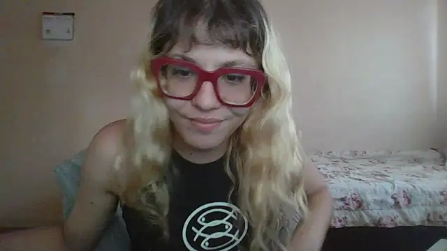 BlondieTami Live XXX-Chat