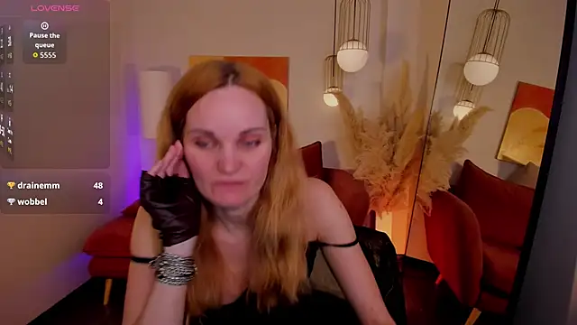 SaraSubtlety live XXX chat