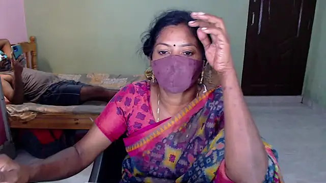 HotGulabi Chat XXX live