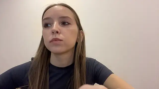 Show modela TanjaBrounson na web-kameri