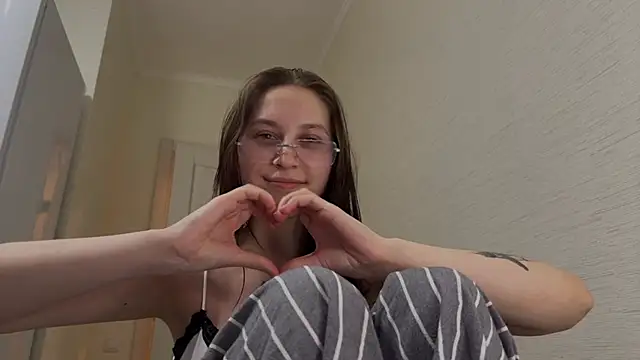 Chat +18 de Machucar_you ao vivo