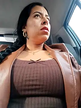 Luianna লাইভ XXX চ্যাট