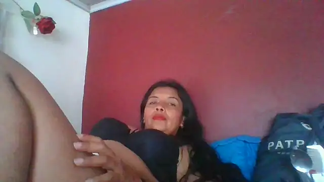 Chat +18 de DianaOchoa_ ao vivo