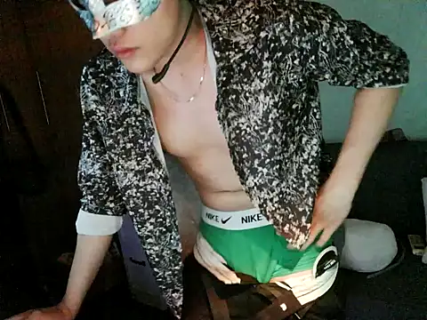 boyhigh1997 Chat XXX in diretta