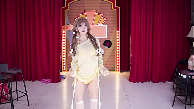 MSN101 Live XXX-Chat