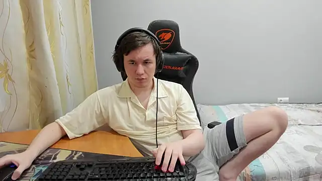 Show modela iliaskrislove na web-kameri